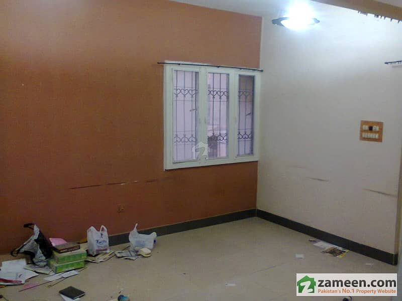 2 Beds Drawing Dining 1st Floor Flat For Sale In Block 13-b Gulshan-e-iqbal