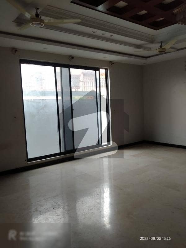 600 Sq Yards Silent Commercial, Ground Floor Space Available For Rent.