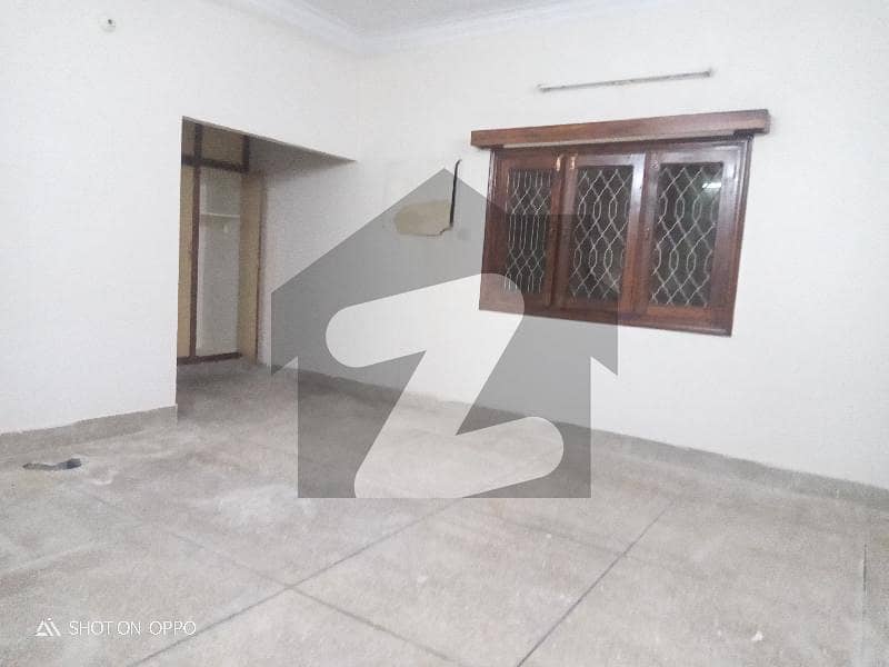 Kanal Upper Portion For Rent