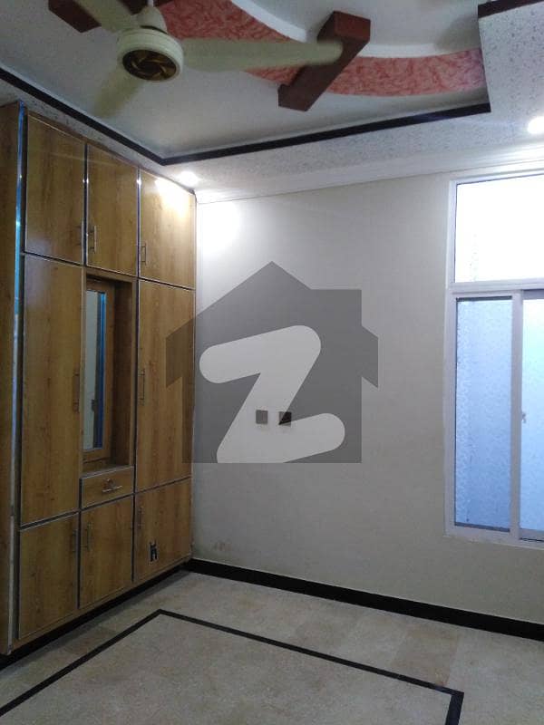 میسرائل روڈ راولپنڈی میں 4 کمروں کا 4 مرلہ مکان 45 ہزار میں کرایہ پر دستیاب ہے۔