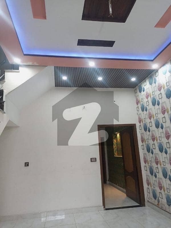 کینال پوائنٹ ہاؤسنگ سکیم ہربنس پورہ لاہور میں 3 کمروں کا 3 مرلہ مکان 36 ہزار میں کرایہ پر دستیاب ہے۔