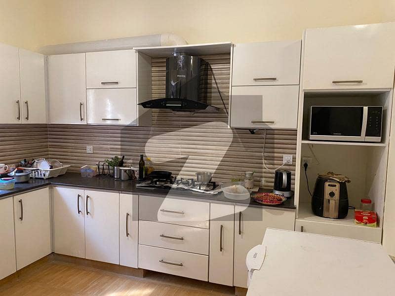 400 Yard Bungalow For Sale 400 Yard Bungalow For Sale