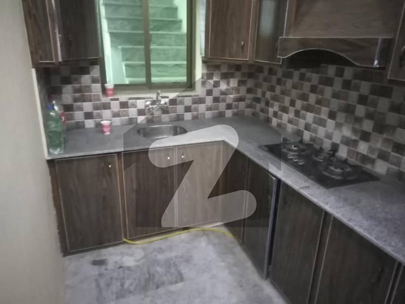 Want To Buy A House In Madina Town? Want To Buy A House In Madina Town?