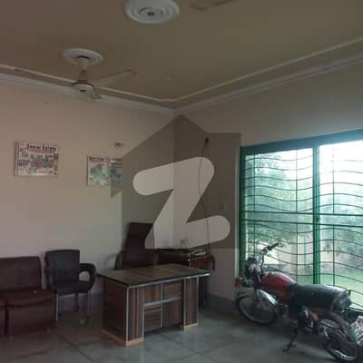 For commercial use place available for rent Grab it now