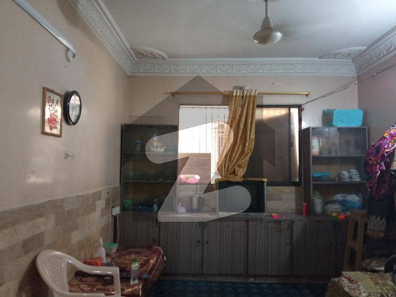 دہلی کالونی کراچی میں 2 کمروں کا 4 مرلہ فلیٹ 45 لاکھ میں برائے فروخت۔