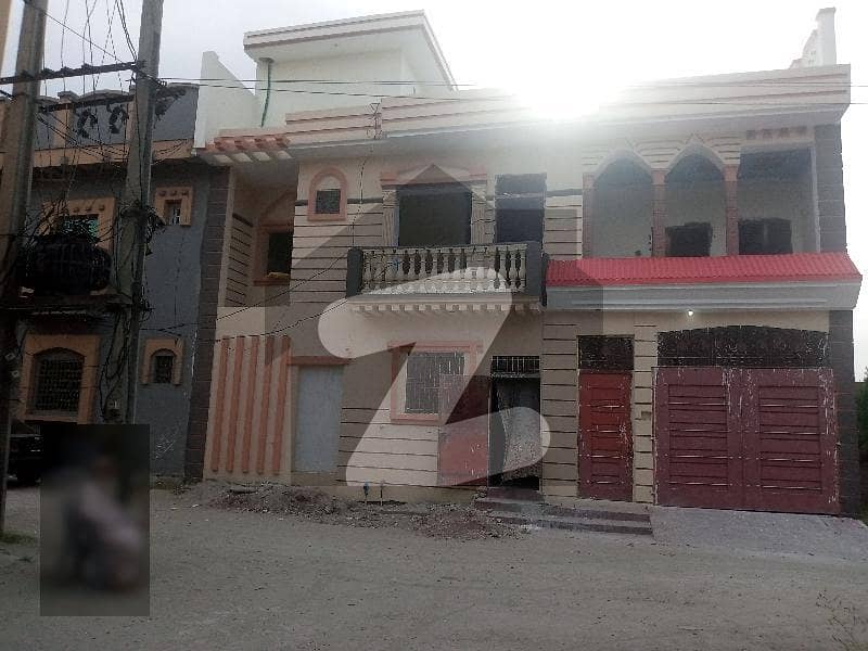 مسلم سٹی پشاور میں 2 کمروں کا 4 مرلہ مکان 17 ہزار میں کرایہ پر دستیاب ہے۔