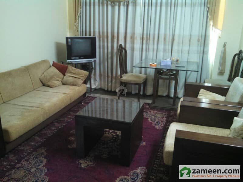 2 Bed Rooms Flat For Sale