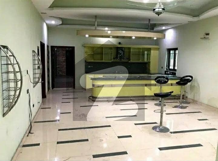 2 Kanal Spacious House Available For Rent In F Block Model Town