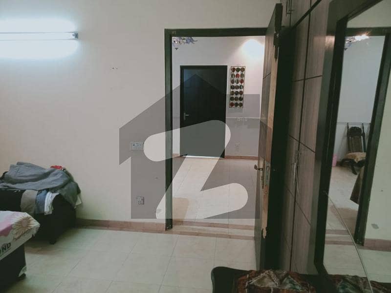 ویلینشیاء ۔ بلاک پی ویلینشیاء ہاؤسنگ سوسائٹی لاہور میں 3 کمروں کا 5 مرلہ مکان 1.95 کروڑ میں برائے فروخت۔