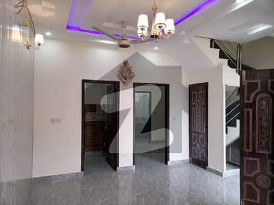 10 Marla Lower Portion Available For Rent In Chinar Bagh Punjab Block