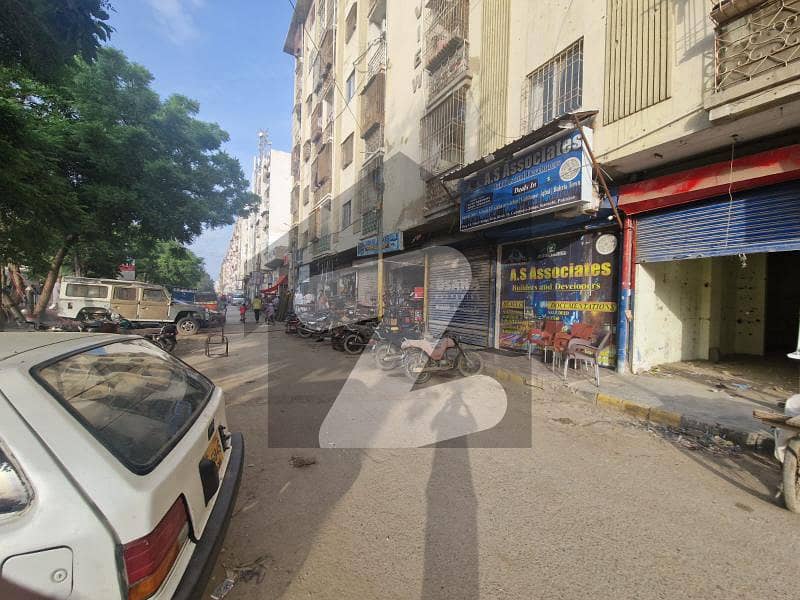 Main Road Facing Shop For Rent Gulistan-e-jauhar Block 18