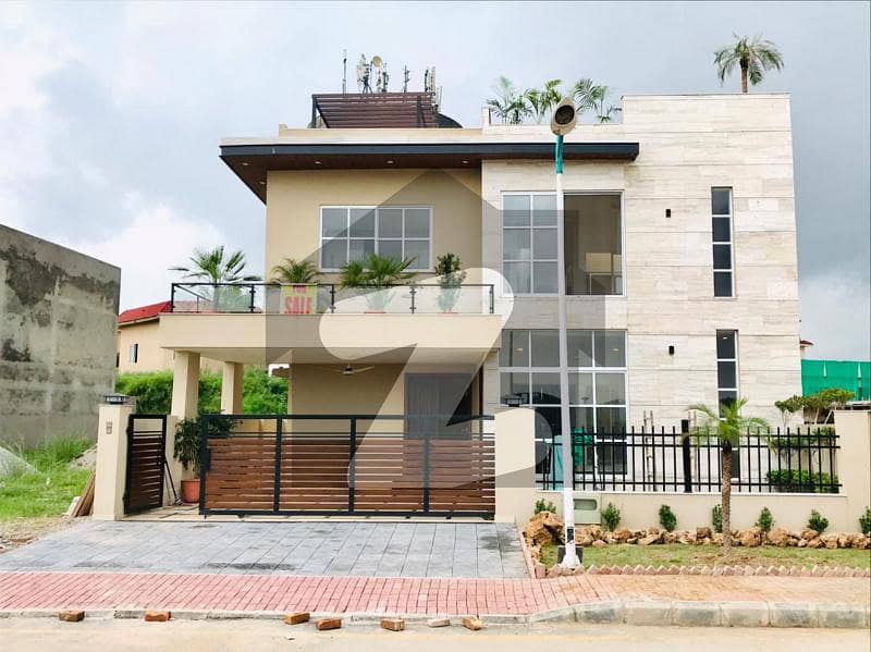 Front Open Heighted Location Beautiful Luxurious Designer House For Sale