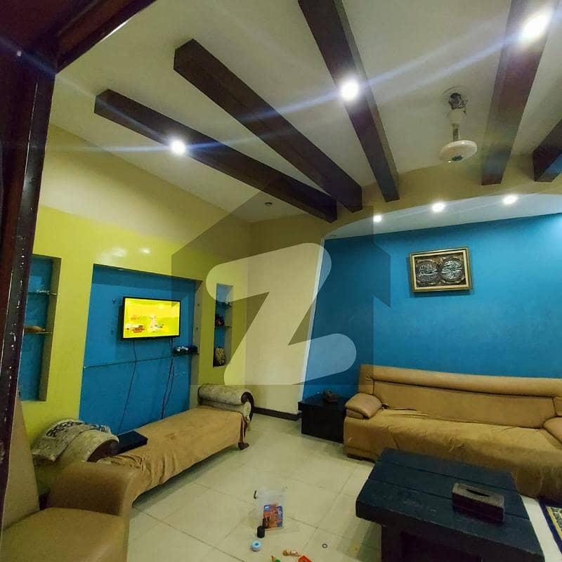ڈی ایچ اے فیز 7 ڈی ایچ اے کراچی میں 5 کمروں کا 10 مرلہ مکان 5.5 کروڑ میں برائے فروخت۔