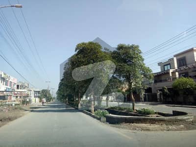 100 By 90 Pairs Plots On 80 Feet Road 100 Feet Front Full Commercial Activity For Sale