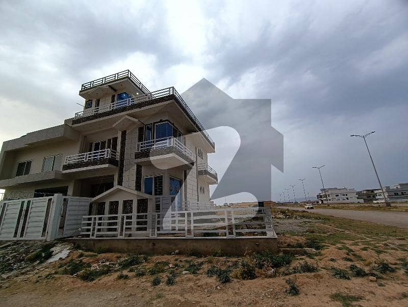25x40 Triple Storey Corner House For Sale In G-14/2
