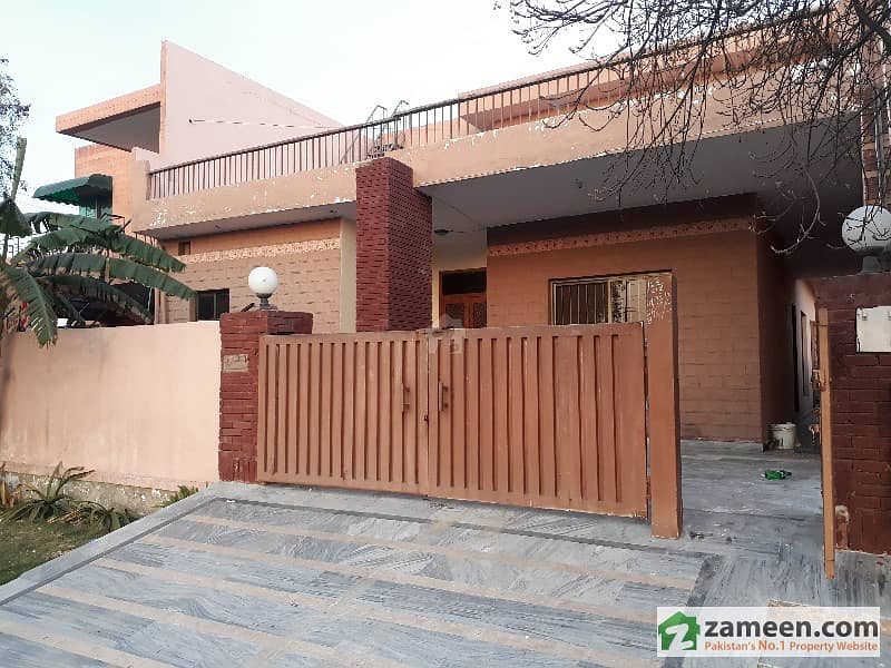 16 Marla Double Storey House Is Available For Rent