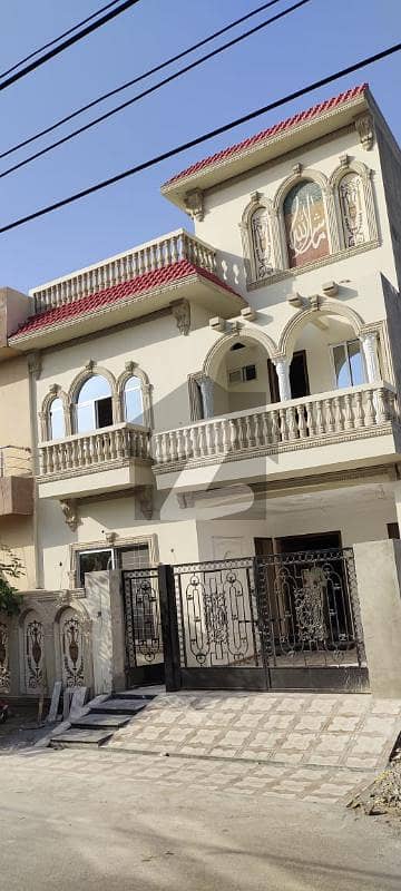 سینٹرل پارک ۔ بلاک اے سینٹرل پارک ہاؤسنگ سکیم لاہور میں 3 کمروں کا 5 مرلہ مکان 1.58 کروڑ میں برائے فروخت۔