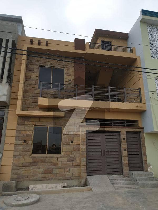 گلشن فیصل کراچی میں 2 کمروں کا 3 مرلہ مکان 1.6 کروڑ میں برائے فروخت۔