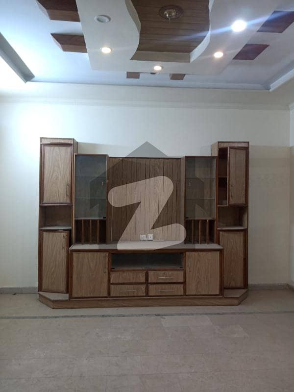 Stunning 1800 Square Feet House In Johar Town Phase 2 - Block H1 Available