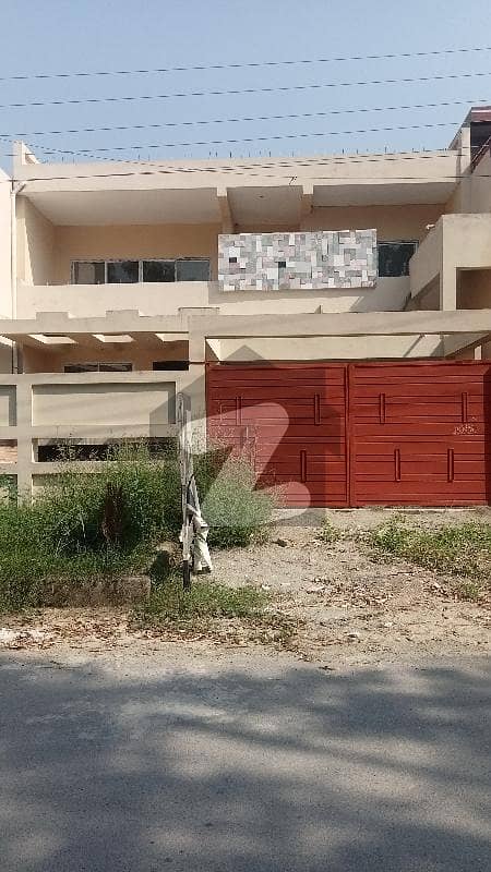 2925 Square Feet House Is Available In Wapda Town