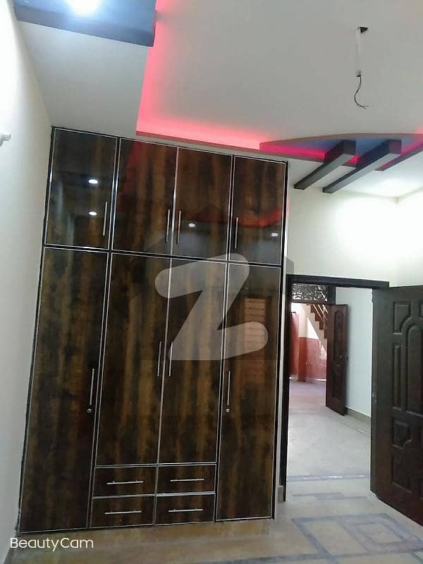 Vip Beautiful 5 Marla Upper Portion Is Available For Rent In Sabzazar Lhr