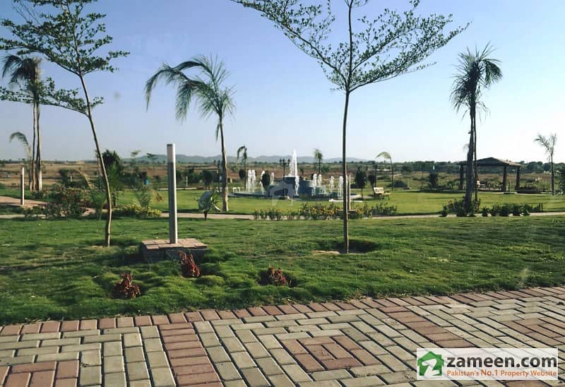 10 Marla Plot on Investor Rate, Block E, Top City1 Top City 1 Block