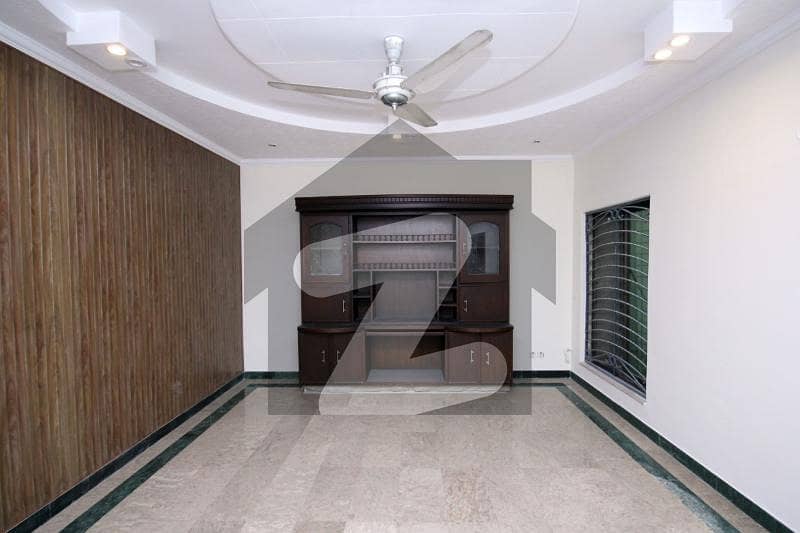 1 Kanal Specious House Available For Rent In Dha Phase 3