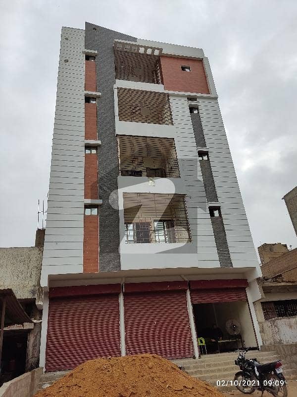گلستانِِ جوہر ۔ بلاک 9 گلستانِ جوہر کراچی میں 2 کمروں کا 4 مرلہ فلیٹ 45 لاکھ میں برائے فروخت۔