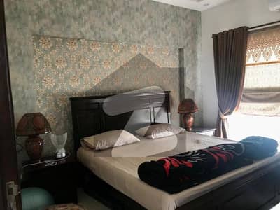 ڈی ایچ اے فیز 4 - بلاک ڈبل جے فیز 4 ڈیفنس (ڈی ایچ اے) لاہور میں 3 کمروں کا 5 مرلہ مکان 2 کروڑ میں برائے فروخت۔
