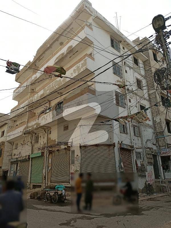 ڈی ایچ اے فیز 5 ڈی ایچ اے کراچی میں 4 کمروں کا 7 مرلہ عمارت 6.5 کروڑ میں برائے فروخت۔