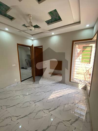 5 Marla Upper Portion House For Rent In M7c Block Lake City Lahore.