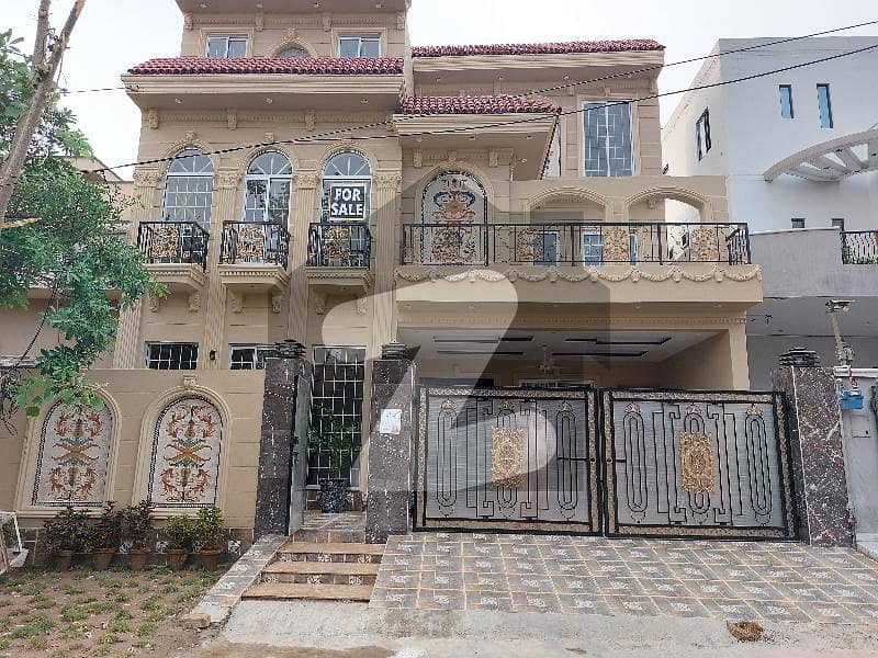 10 Marla Spanish New House For Sale In Wapda Town Wapda Town, Lahore
