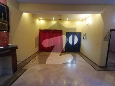Good 16 Marla Lower Portion For rent In Altaf Town