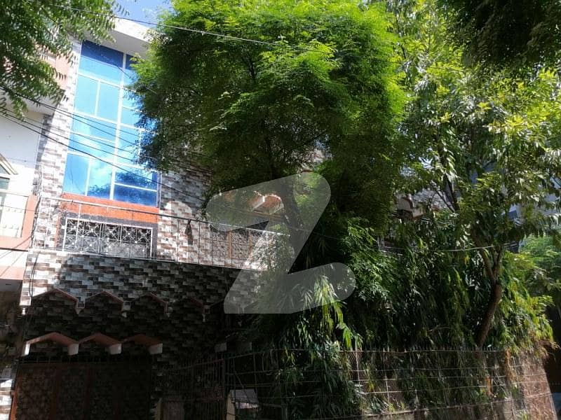 ظفر کالونی سرگودھا - بہلوال روڈ سرگودھا میں 6 کمروں کا 7 مرلہ مکان 2.5 کروڑ میں برائے فروخت۔