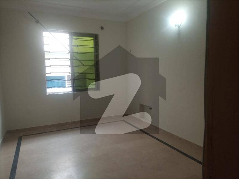 30x60 Room For Rent