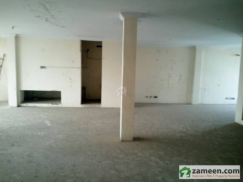 Cavalry Ground Prime Location 1350 Sq Ft 3rd Floor For Sale