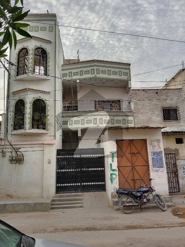 لانڈھی کراچی میں 4 کمروں کا 3 مرلہ مکان 1.65 کروڑ میں برائے فروخت۔
