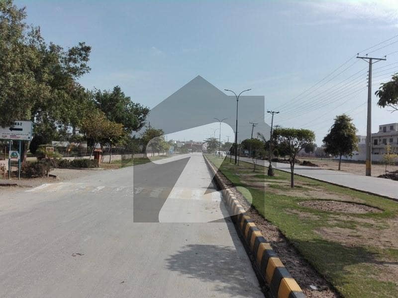 5 Marla Plot For Sale In Eastern Block Phase 1 Bahria Orchard.