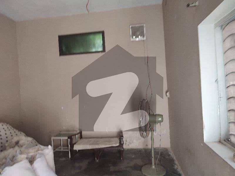 225 Square Feet House In Yaqoob Abad Is Best Option
