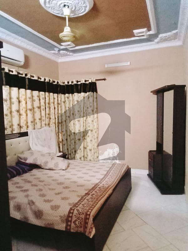 سکیم 33 کراچی میں 4 کمروں کا 5 مرلہ مکان 2.35 کروڑ میں برائے فروخت۔