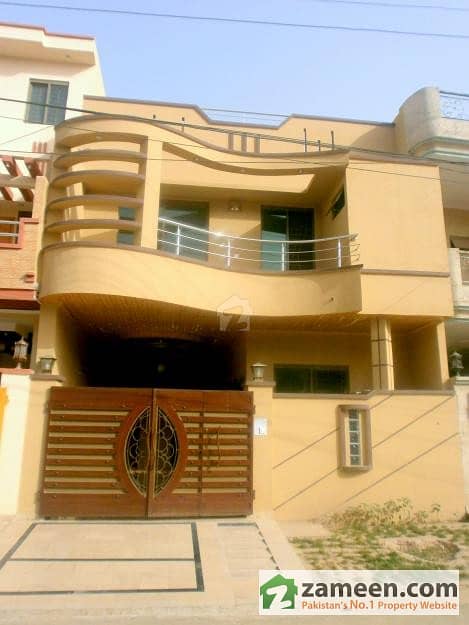 Dream Villas Near Wapda Town Five Marla Double Storey House For Rent