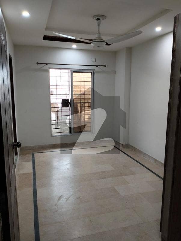 2 Bedroom Apartment For Sale in Bahria Town Phase 6 Business Center lll