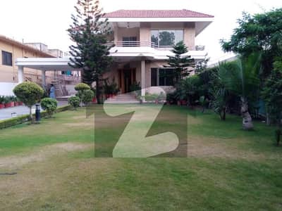 Beautiful 1000 Sq Yd House For Rent, Prime Location F-6 2