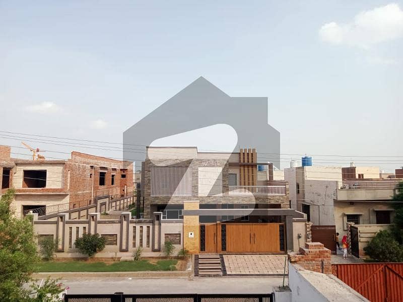 Ideal 6975 Square Feet House Available In Kareem Garden - Phase 2, Faisalabad