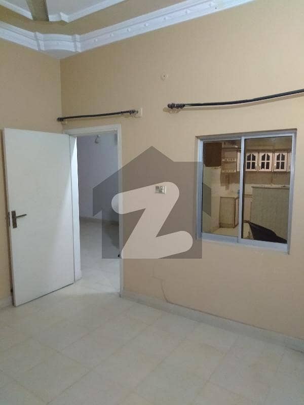 240 Yard Portion 3 Bed Drawing Lounge 3 Bathroom Near D C Office Main Road