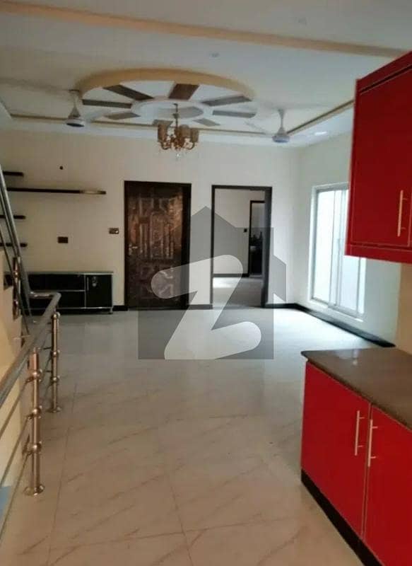 فیروزپور روڈ لاہور میں 3 کمروں کا 5 مرلہ مکان 1.45 کروڑ میں برائے فروخت۔