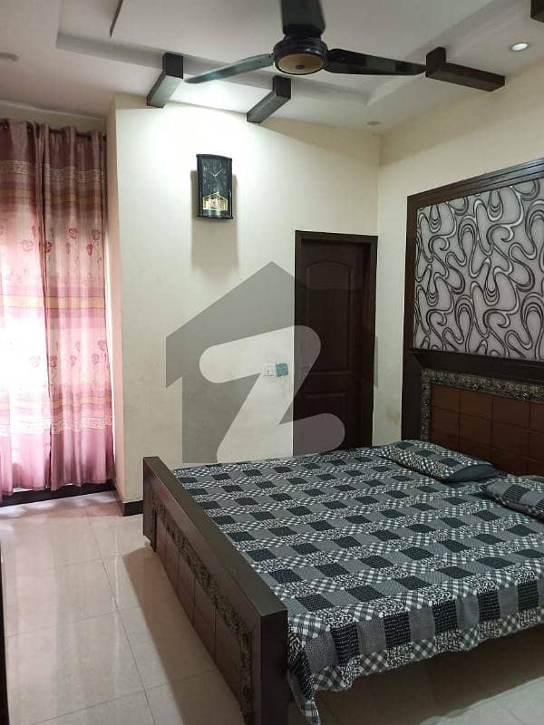 Shadab Colony 10 Marla Upper Portion For Rent Available