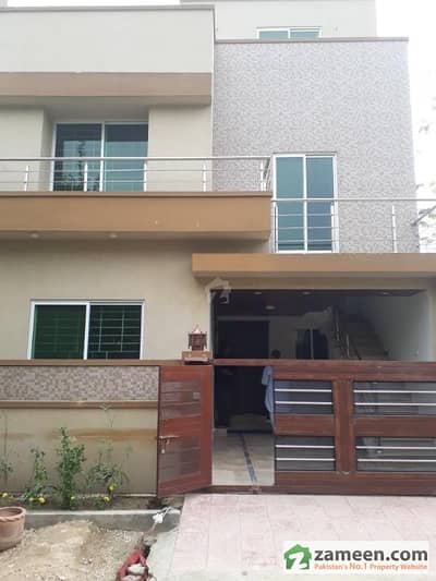 5 Marla 3 Storey Brand New First Entry With 7 Bed Bath 7 Bathrooms 3 TV Lounges 3 Dining Room With Washrooms