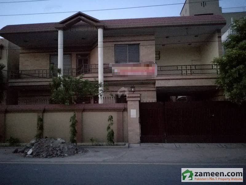1 Kanal Upper Portion Near Lacas School G1 Market Doctor Hospital 1 Kanal Upper Portion Near Lacas School G1 Market Doctor Hospital