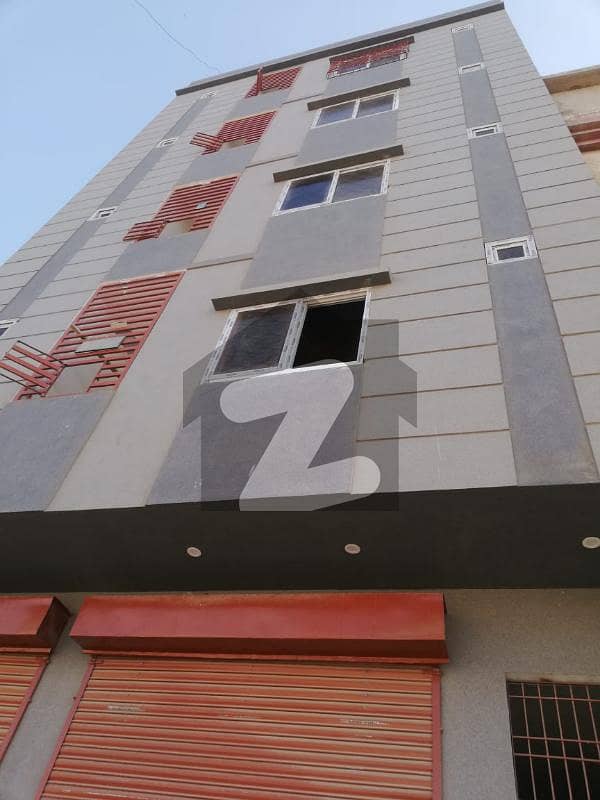 گولڈن ٹاؤن ملیر کراچی میں 2 کمروں کا 4 مرلہ پینٹ ہاؤس 60 لاکھ میں برائے فروخت۔